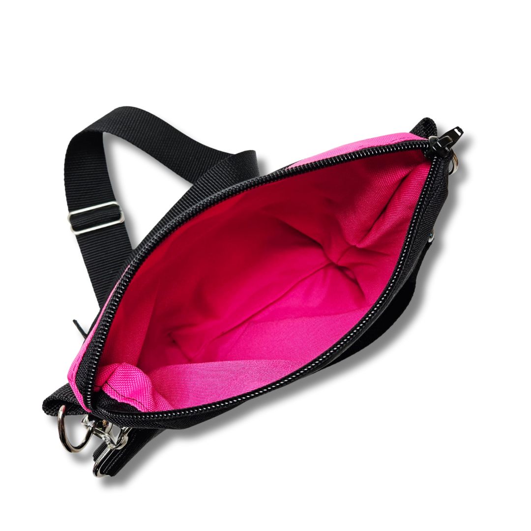City-Bag Bauchtasche Hüfttasche Hip Bag Tasche bunt knallig Hund Hundespaziergang Gassitasche Leckerlibeuel Futterbeutel Gassitaschi Gassibag Hundetraining mitHundunterwegs Umhängetasche Tasche mit Schriftzug Aufdruck Bügelbild Reißverschluss Outdoorstoff waschbar