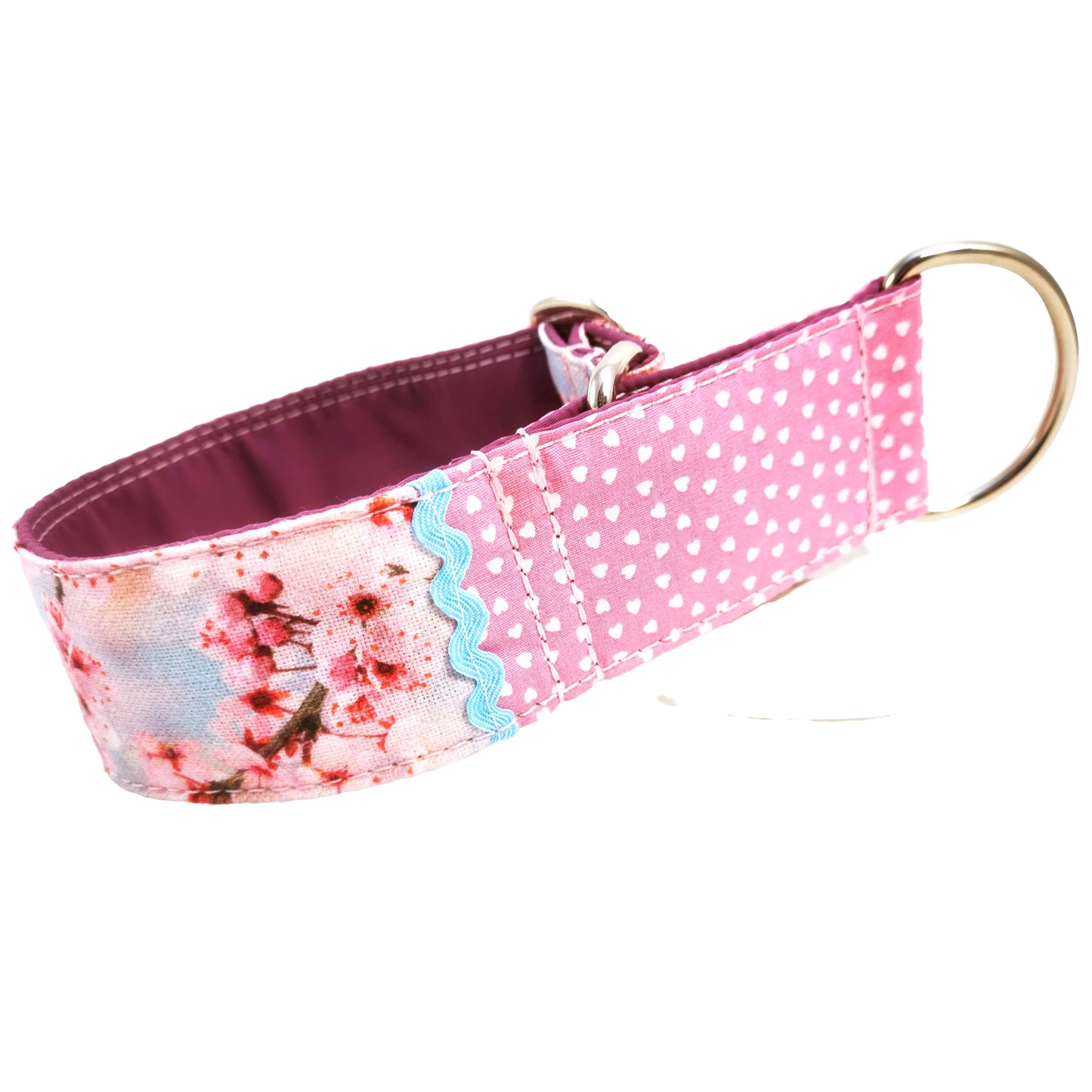 Hundehalsband Lederhalsband Paracord Zugstopp-Halsband Martingale Hundeleine Leine Lederleine Fettlederleine breites Halsband Klickverschluss Rollschnalle Ersatzbezug Flocke Hundebett Cosybed Hyggebed Donut Hundebett Flocke hundeschlafsack Hundedecke Hund Hunde Windhund luxus elegant exklusiv bequem handmade in Deutschland NRW gepolstert Softshell Brokat Dackel Dalmatiner Rhodesian Ridgeback Vizla Podenco Galgo Jagdhund Terrier Bulldogge OEB Frenchie Saluki Barsoi Labrador Cocker biothane hybrid
