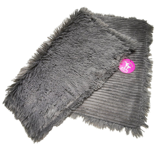 Ersatzbezug Hundebettbezug Flocke Cosybed Higgybed Donut  Hundebett Hund Hunde Dog Cord Fellimitat Softshell  edel schnell luxus deutschland handgefertigt handmade kleinunternehmen startup  inkontinenzschutz hundeaccessoires hundeshop Hundebett hundedecke hundemesse waschbar  zooplusflocke Bezug hundedonut madeingermany hyggebed welovedogs wolke wohnaccessoires elegant bequem nrw wellen kombiniert langhaar exclusiv exklusiv hundedecke kuschelsack