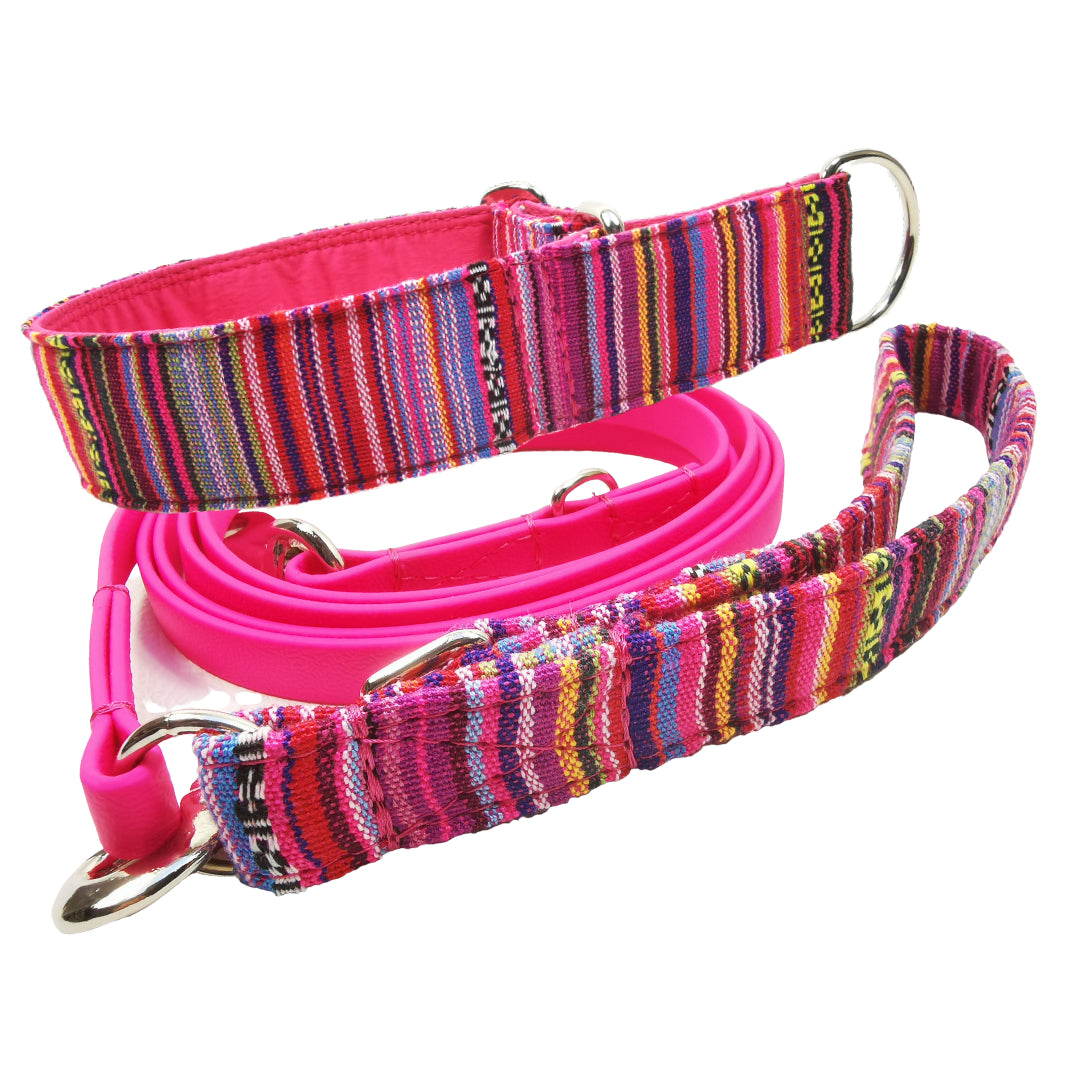 Hundehalsband Lederhalsband Paracord Zugstopp-Halsband Martingale Hundeleine Leine Lederleine Fettlederleine breites Halsband Klickverschluss Rollschnalle Ersatzbezug Flocke Hundebett Cosybed Hyggebed Donut Hundebett Flocke hundeschlafsack Hundedecke Hund Hunde Windhund luxus elegant exklusiv bequem handmade in Deutschland NRW gepolstert Softshell Brokat Dackel Dalmatiner Rhodesian Ridgeback Vizla Podenco Galgo Jagdhund Terrier Bulldogge OEB Frenchie Saluki Barsoi Labrador Cocker biothane mexico ethno