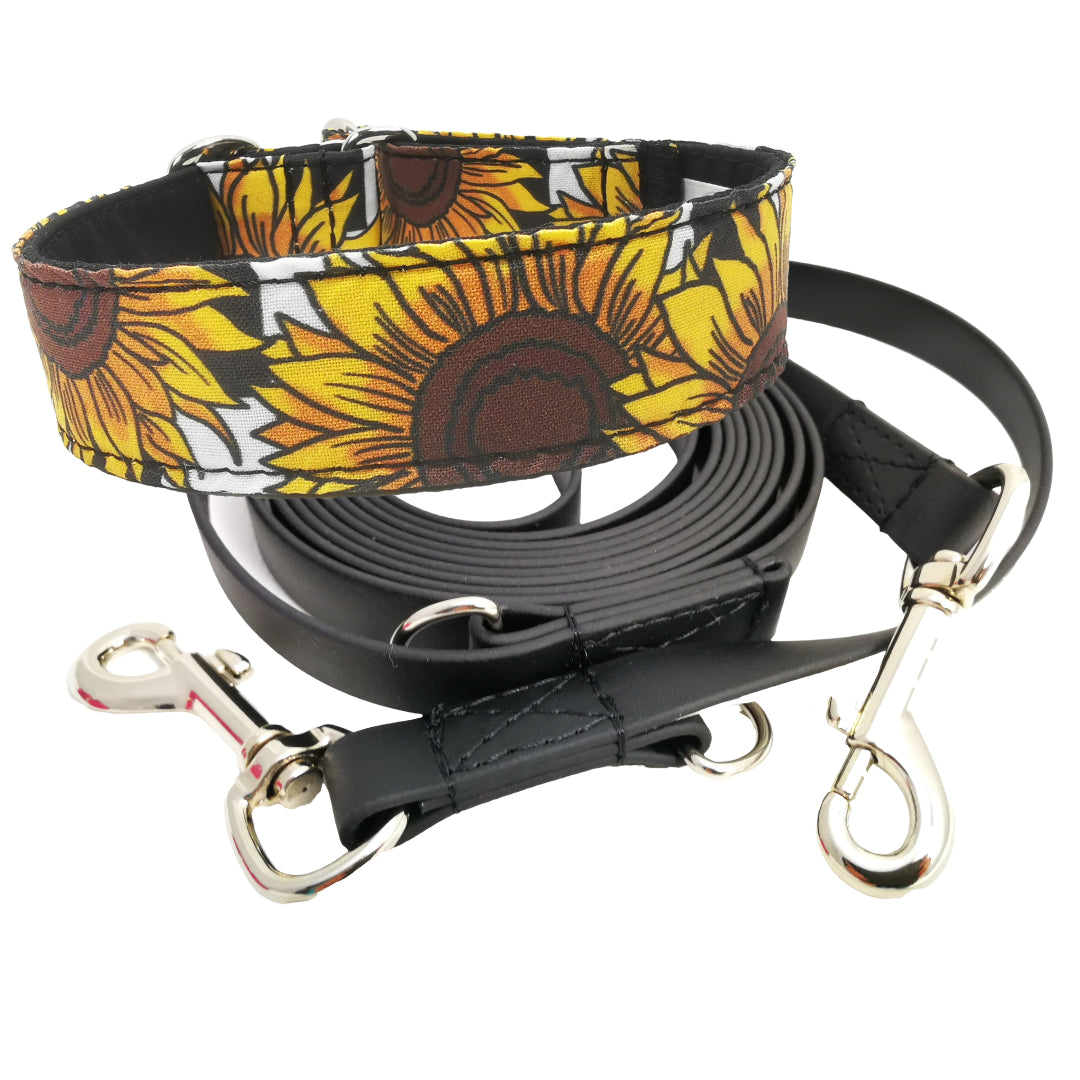 Hundehalsband Lederhalsband Paracord Zugstopp-Halsband Martingale Hundeleine Leine Lederleine Fettlederleine breites Halsband Klickverschluss Rollschnalle Ersatzbezug Flocke Hundebett Cosybed Hyggebed Donut Hundebett Flocke hundeschlafsack Hundedecke Hund Hunde Windhund luxus elegant exklusiv bequem handmade in Deutschland NRW gepolstert Softshell Brokat Dackel Dalmatiner Rhodesian Ridgeback Vizla Podenco Galgo Jagdhund Terrier Bulldogge OEB Frenchie Saluki Barsoi Labrador Cocker Spaniel Herbst