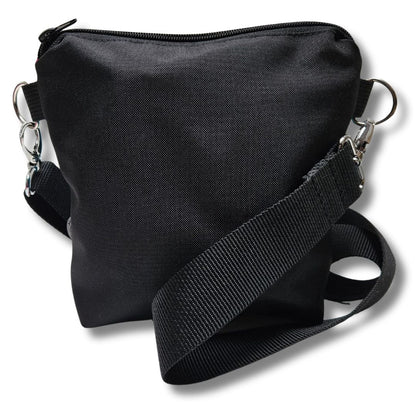 City-Bag Bauchtasche Hüfttasche Hip Bag Tasche bunt knallig Hund Hundespaziergang Gassitasche Leckerlibeuel Futterbeutel Gassitaschi Gassibag Hundetraining mitHundunterwegs Umhängetasche Tasche mit Schriftzug Aufdruck Bügelbild Reißverschluss Outdoorstoff waschbar 