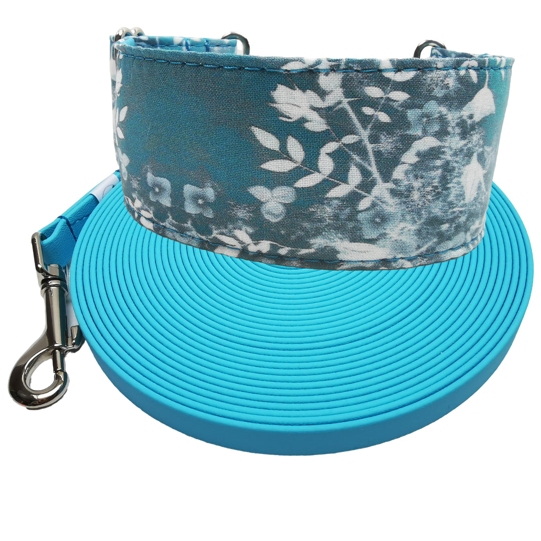 Hundehalsband Lederhalsband Paracord Zugstopp-Halsband Martingale Hundeleine Leine Lederleine Fettlederleine breites Halsband Klickverschluss Rollschnalle Ersatzbezug Flocke Hundebett Cosybed Hyggebed Donut Hundebett Flocke hundeschlafsack Hundedecke Hund Hunde Windhund luxus elegant exklusiv bequem handmade in Deutschland NRW gepolstert Softshell Brokat Dackel Dalmatiner Rhodesian Ridgeback Vizla Podenco Galgo Jagdhund Terrier Bulldogge OEB Frenchie Saluki Barsoi Labrador Cocker Spaniel Herbst