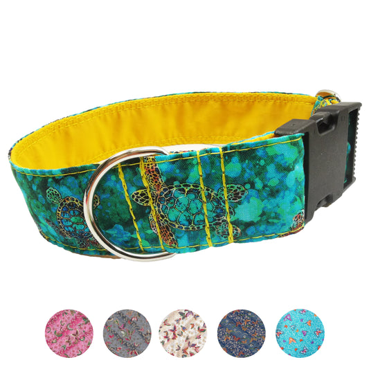 Hundehalsband Lederhalsband Paracord Zugstopp-Halsband Martingale Hundeleine Leine Lederleine Fettlederleine breites Halsband Klickverschluss Rollschnalle Ersatzbezug Flocke Hundebett Cosybed Hyggebed Donut Hundebett Flocke hundeschlafsack Hundedecke Hund Hunde Windhund luxus elegant exklusiv bequem handmade in Deutschland NRW gepolstert Softshell Brokat Dackel Dalmatiner Rhodesian Ridgeback Vizla Podenco Galgo Jagdhund Terrier Bulldogge OEB Frenchie Saluki Barsoi Labrador Cocker Spaniel schildkröte
