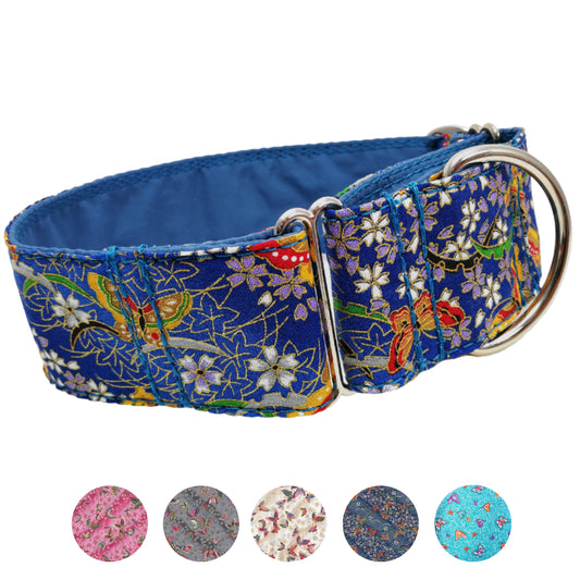Hundehalsband Lederhalsband Paracord Zugstopp-Halsband Martingale Hundeleine Leine Lederleine Fettlederleine breites Halsband Klickverschluss Rollschnalle Ersatzbezug Flocke Hundebett Cosybed Hyggebed Donut Hundebett Flocke hundeschlafsack Hundedecke Hund Hunde Windhund luxus elegant exklusiv bequem handmade in Deutschland NRW gepolstert Softshell Brokat Dackel Dalmatiner Rhodesian Ridgeback Vizla Podenco Galgo Jagdhund Terrier Bulldogge OEB Frenchie Saluki Barsoi Labrador Cocker Spaniel schmetterling 