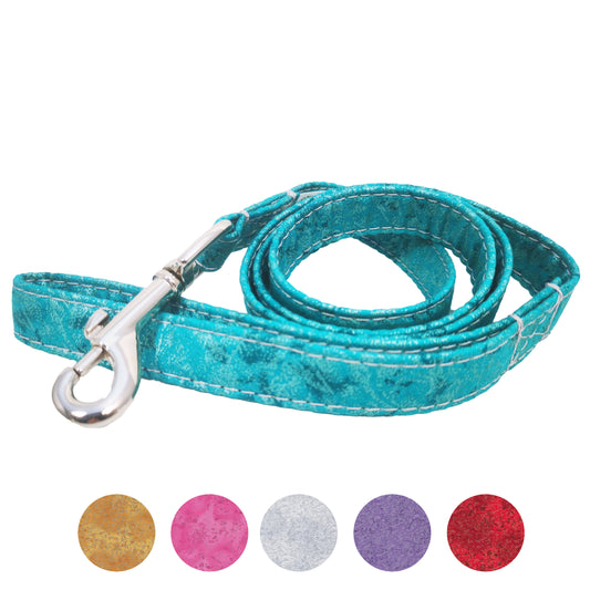Hundehalsband Lederhalsband Paracord Zugstopp-Halsband Martingale Hundeleine Leine Lederleine Fettlederleine breites Halsband Klickverschluss Rollschnalle Ersatzbezug Flocke Hundebett Cosybed Hyggebed Donut Hundebett Flocke hundeschlafsack Hundedecke Hund Hunde Windhund luxus elegant exklusiv bequem handmade in Deutschland NRW gepolstert Softshell Brokat Dackel Dalmatiner Rhodesian Ridgeback Vizla Podenco Galgo Jagdhund Terrier Bulldogge OEB Frenchie Saluki Barsoi Labrador Cocker Spaniel glitzer türkis city