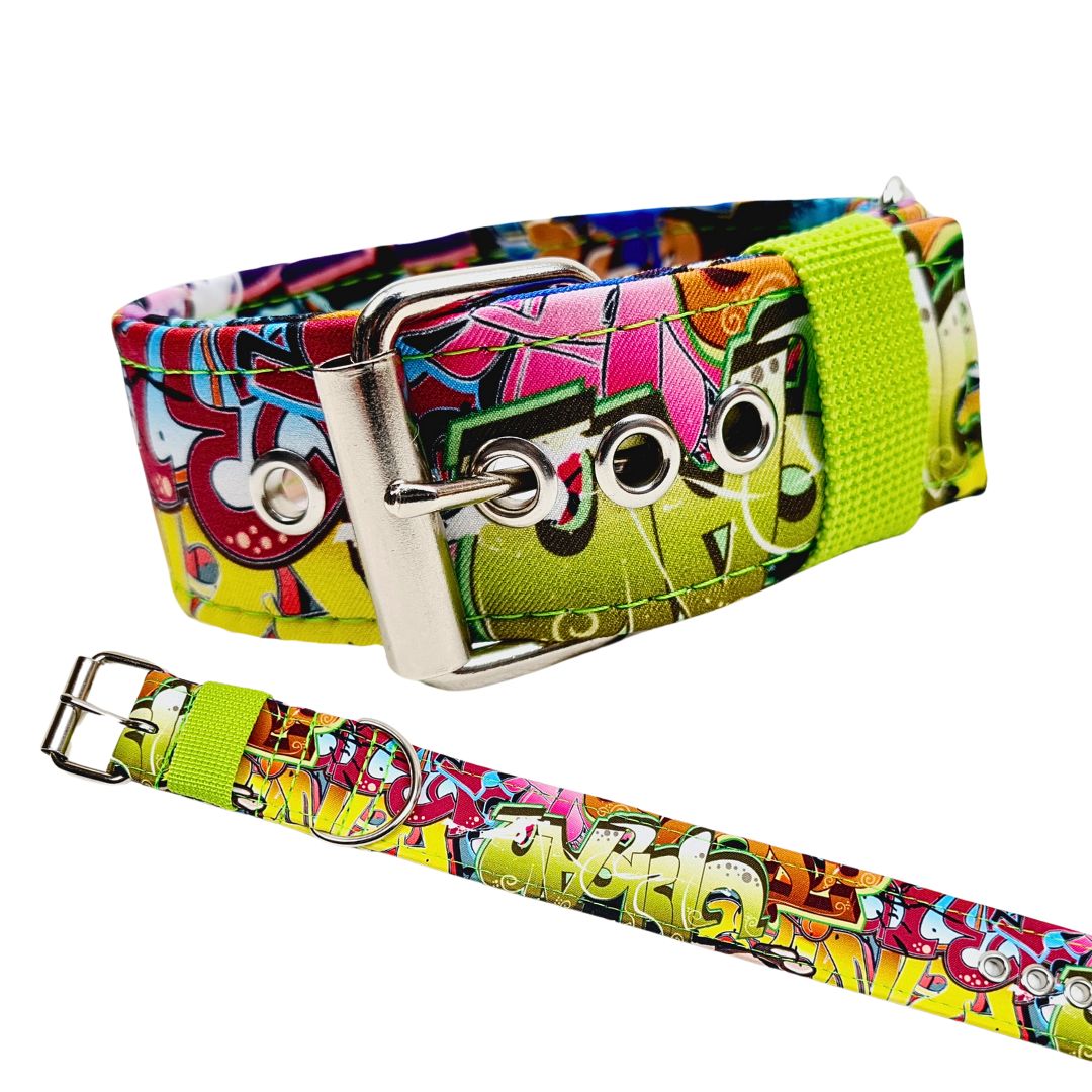 Hundehalsband Halsband Hund Hunde breites Halsband bunt Leo multi neon Schnalle Klickverschluss Martingale Zugstopp Paracord Tauhalsband Lederhalsband Dog collar Hundeaccessoires Hundetraining Hundezeug Hundeladen Onlineshop Hundeleine Leine leash Tauleine Fettleder Lederleine lang verstellbar stufenlos softshell outdoor cord canvas wasserabweisend 