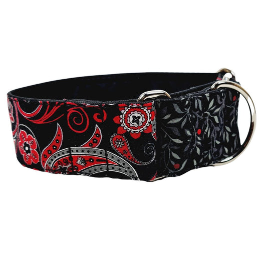 Martingale-Halsband-Hybrid-Style/schwarz-rot