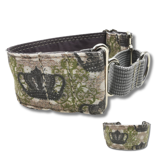 Handgemachtes kleines Martingale Hundehalsband Royal Crowns in Grau Grün Beige mit Krönchen Muster aus Baumwollstoff von Angys DogDesign