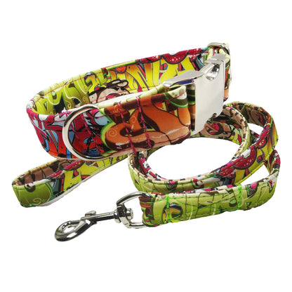 Hundehalsband Lederhalsband Paracord Zugstopp-Halsband Martingale Hundeleine Leine Lederleine Fettlederleine breites Halsband Klickverschluss Rollschnalle Ersatzbezug Flocke Hundebett Cosybed Hyggebed Donut Hundebett Flocke hundeschlafsack Hundedecke Hund Hunde Windhund luxus elegant exklusiv bequem handmade in Deutschland NRW gepolstert Softshell Brokat Dackel Dalmatiner Rhodesian Ridgeback Vizla Podenco Galgo Jagdhund Terrier Bulldogge OEB Frenchie Saluki Barsoi Labrador Cocker Spaniel Softshell graffitti